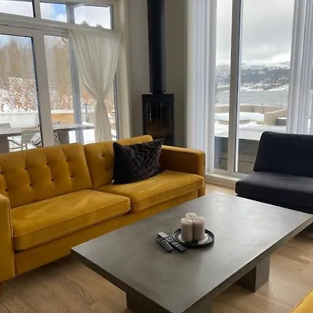 Hébergement de vacances Fantastisk I Tennfjord, Ved Alesund. *